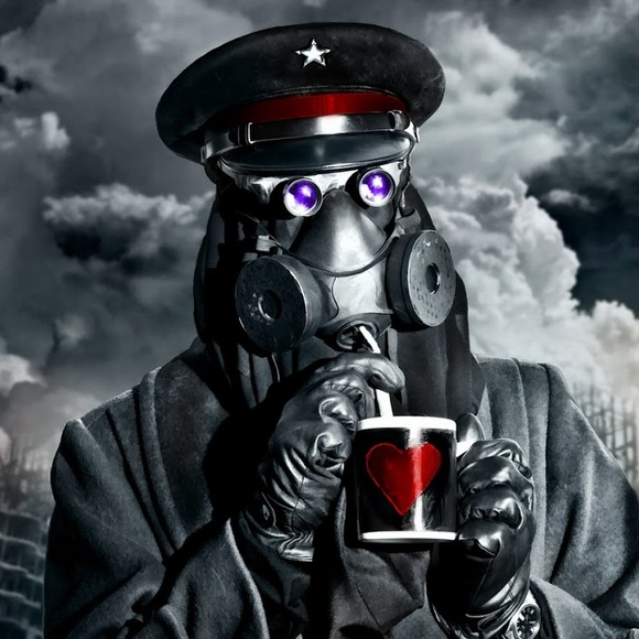 Meet your Posher, Marta - Picture 1 of 1